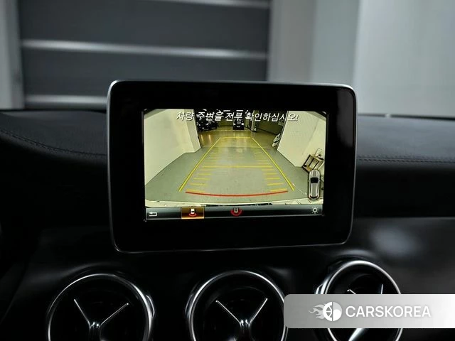 Mercedes-Benz GLA-Class X156 2018 Белый из Кореи, фото 6