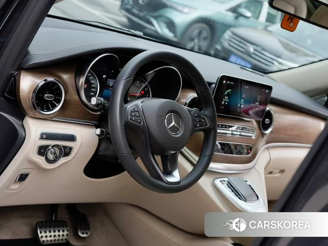 Mercedes-Benz V-class 2023 Черный из Китая, фото 6