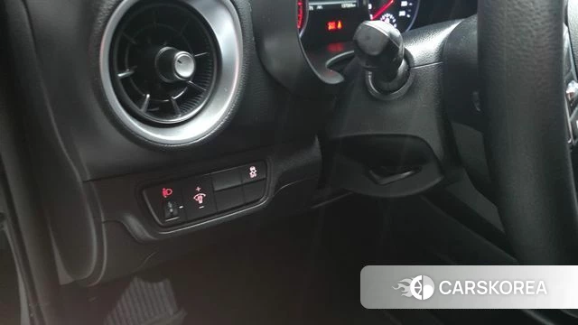 Kia The New K3 2nd generation 2022 Черный из Кореи, фото 6