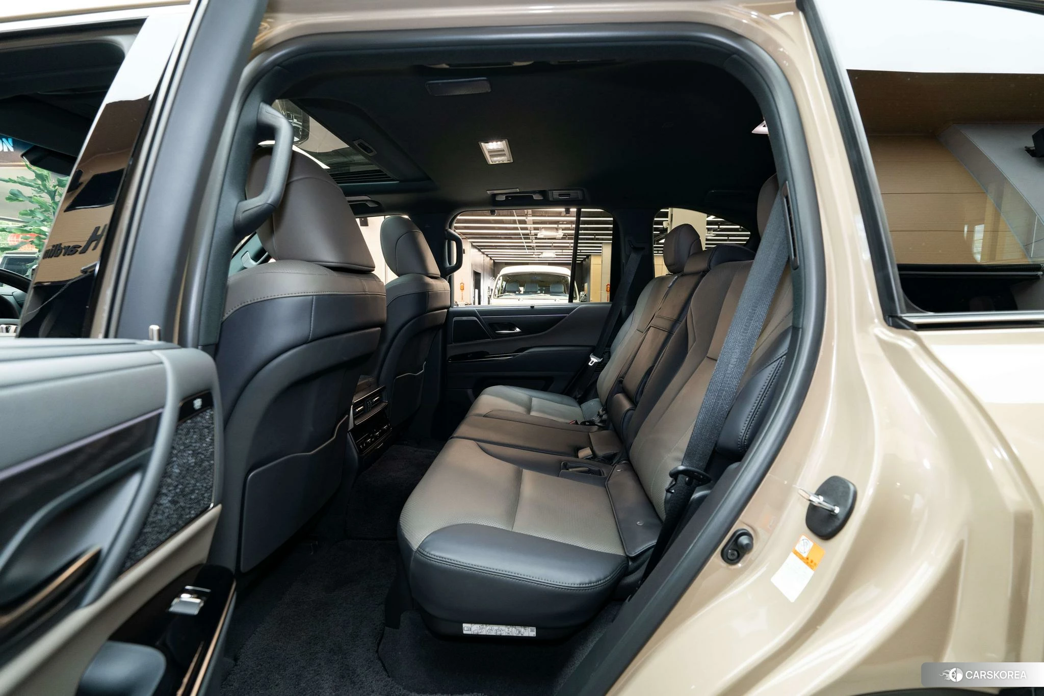 Lexus LX 2024 Шампань из Китая, фото 6