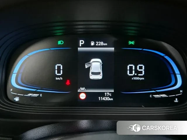 Hyundai Venue 2024 Белый из Кореи, фото 6