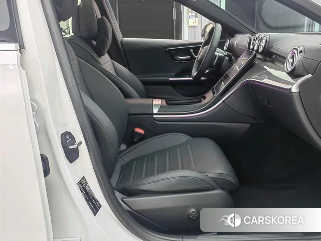 Mercedes-Benz Class C 2023 Белый из Китая, фото 6