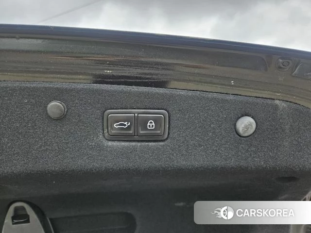Kia K8 2022 Черный из Кореи, фото 6