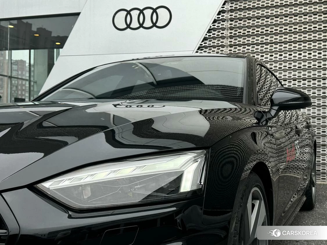 Audi S5 2023 Черный из Китая, фото 6