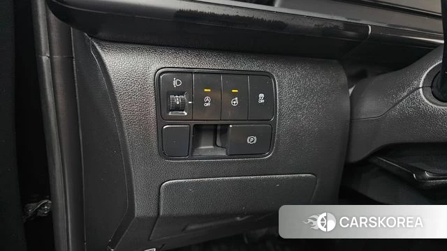 Hyundai Staria 2023 Черный из Кореи, фото 6
