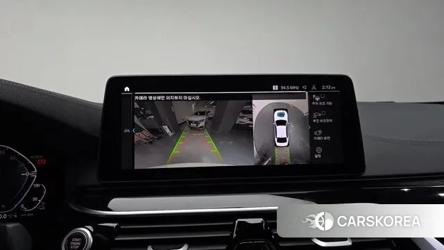 BMW 5 Series (G30) 2023 Белый из Кореи, фото 6