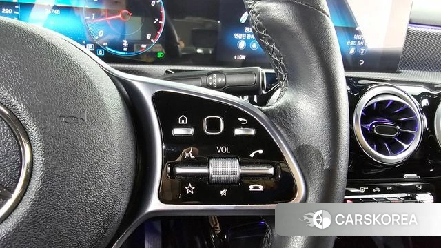 Mercedes-Benz A-Class W177 2021 Черный из Кореи, фото 6