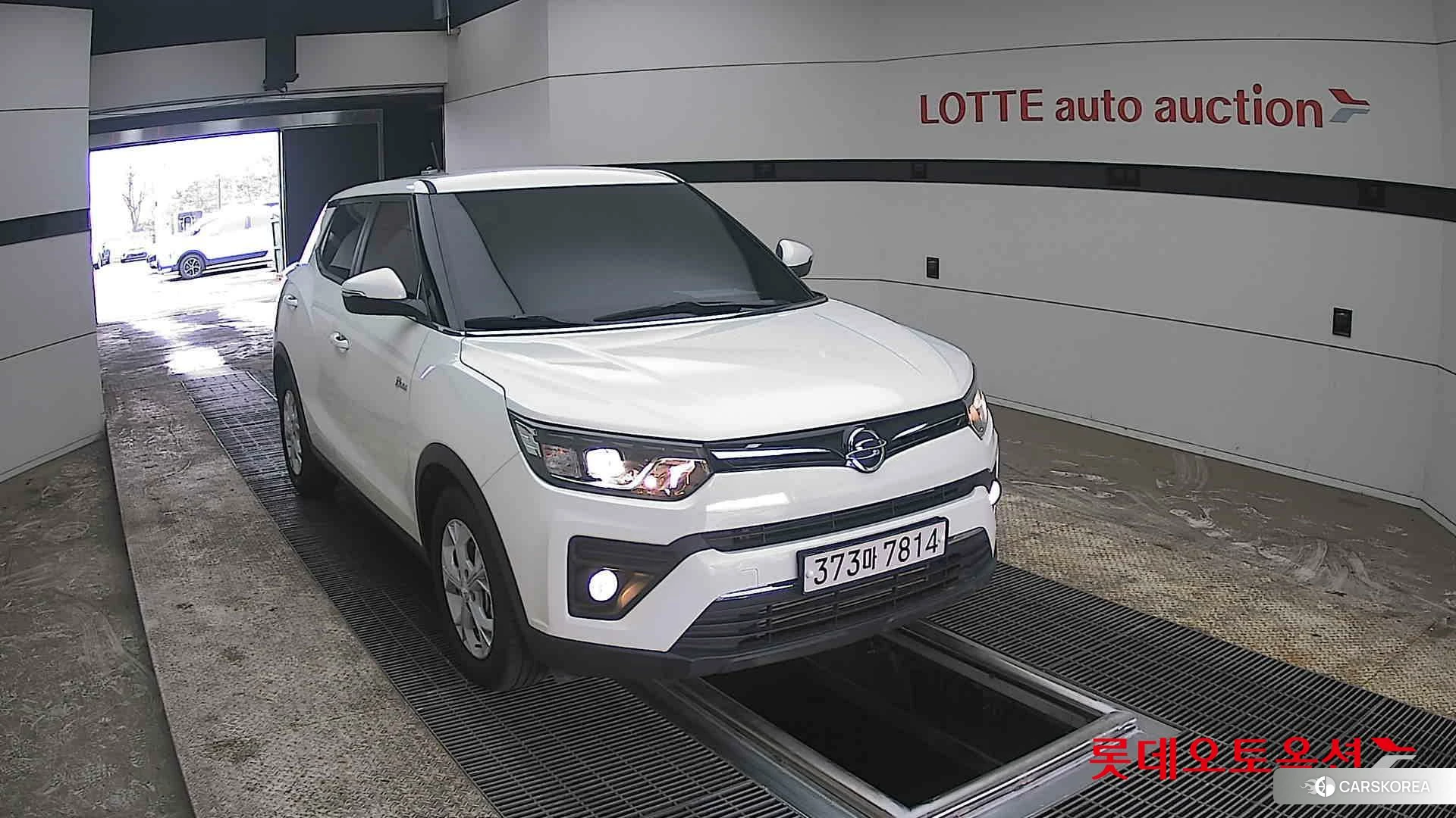 SsangYong Tivoli 2022 Grand White из Кореи, фото 6