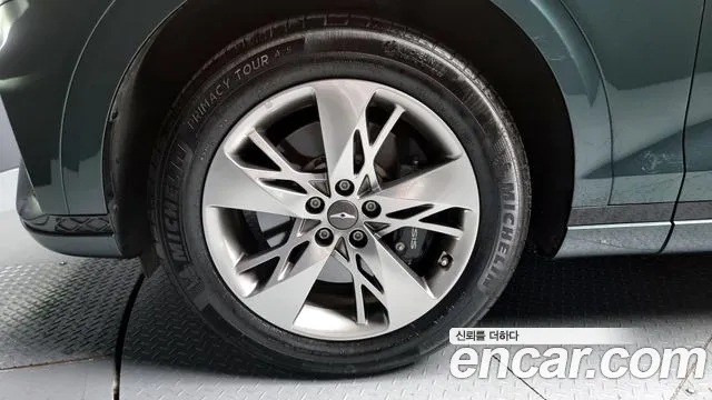 Genesis GV70 id 2535828 из Кореи 6