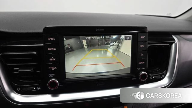 Kia Stonic 2018 Белый из Кореи, фото 6