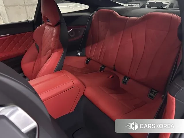 BMW M8 (G15) 2025 Белый из Кореи, фото 6