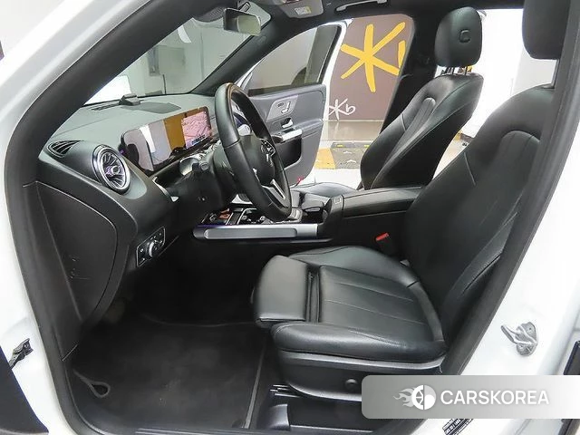Mercedes-Benz GLB-Class X247 2021 Белый из Кореи, фото 6