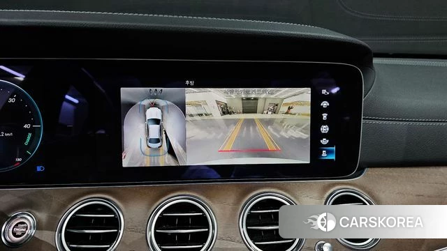 Mercedes-Benz E-Class W213 2022 Белый из Кореи, фото 6