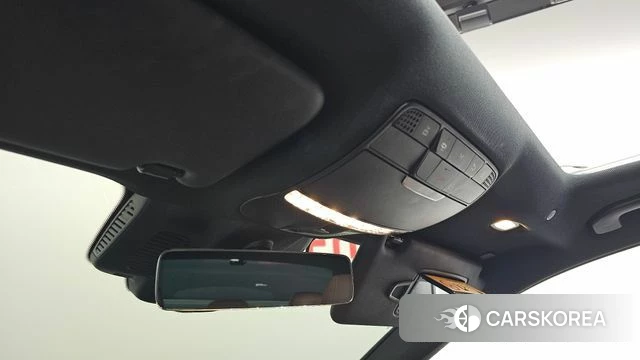 Mercedes-Benz E-Class W213 2022 Белый из Кореи, фото 6