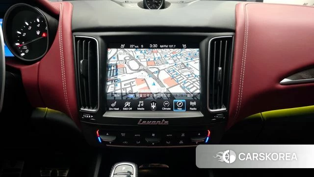 Maserati Levante 2019 Серый из Кореи, фото 6