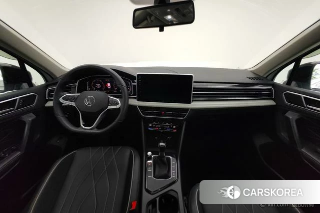 Volkswagen Tiguan L 2024 Белый из Китая, фото 6