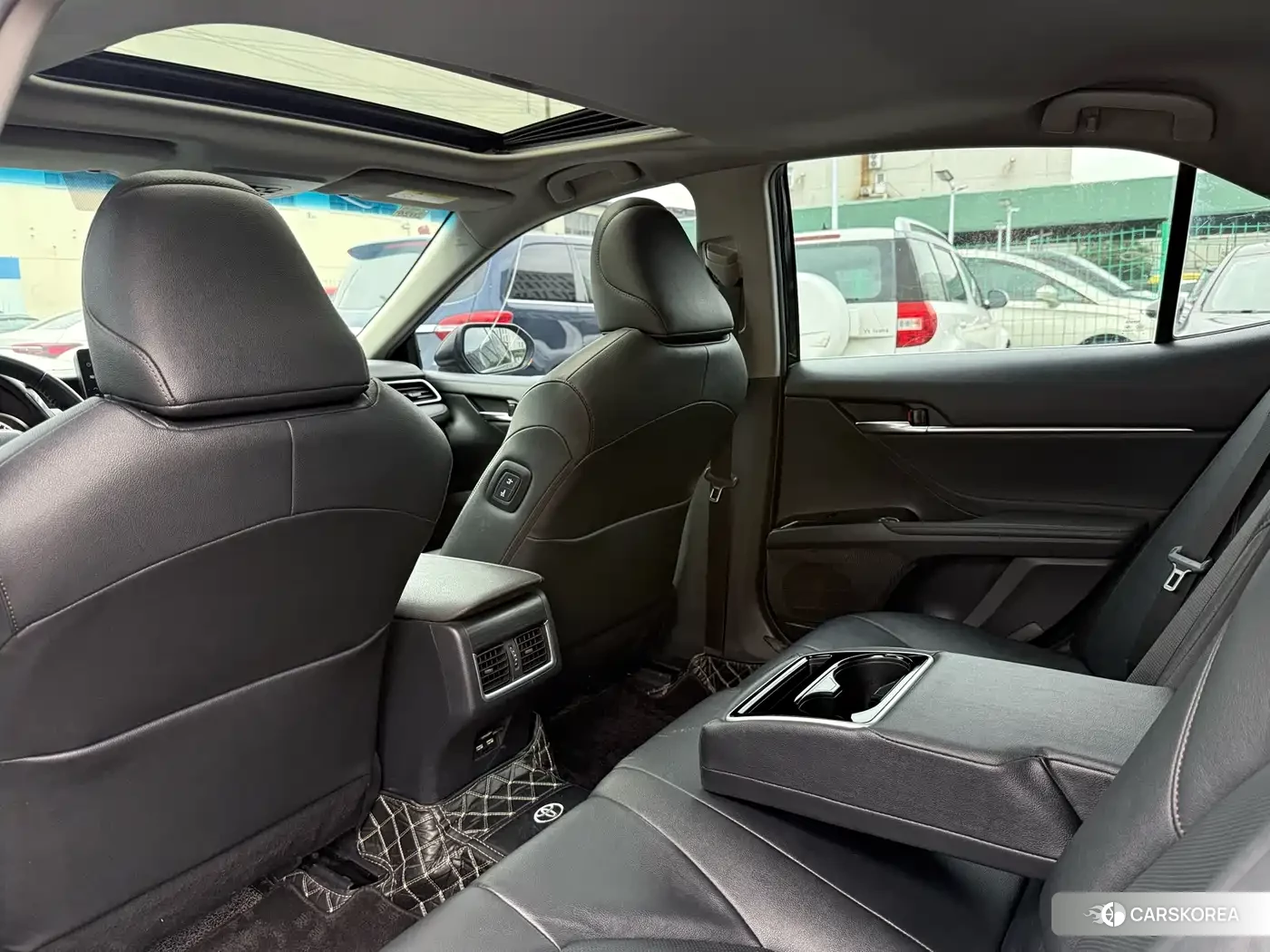 Toyota Camry 2022 Черный из Китая, фото 6