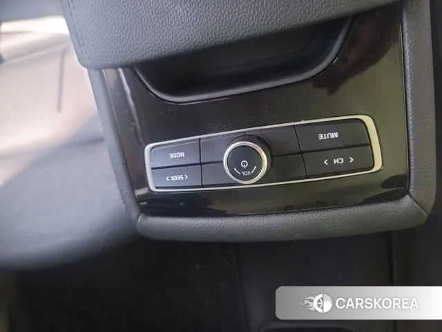 Kia K7 Premier 2019 Черный из Кореи, фото 6