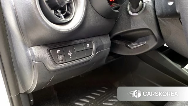 Kia The New K3 2nd generation 2023 Белый из Кореи, фото 6