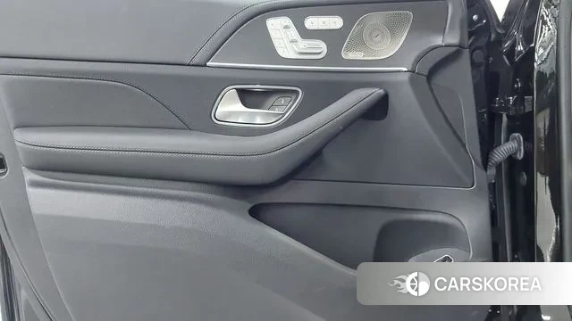 Mercedes-Benz GLS - Class X167 2024 Черный из Кореи, фото 6