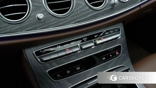 Mercedes-Benz E-Class W213 2022 Белый из Кореи, фото 6