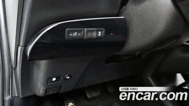 Toyota Prius 4th Generation 2018 Белый из Кореи, фото 6