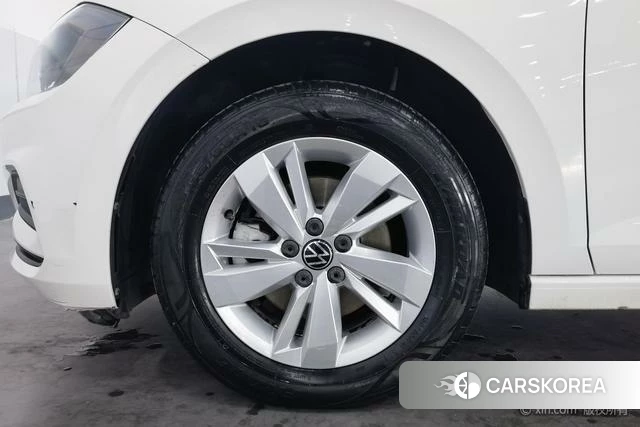 Volkswagen Polo 2021 Белый из Китая, фото 6