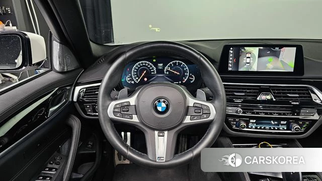 BMW 5 Series (G30) 2019 Белый из Кореи, фото 6