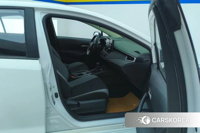 Toyota Corolla 2021 Белый из Китая, фото 6