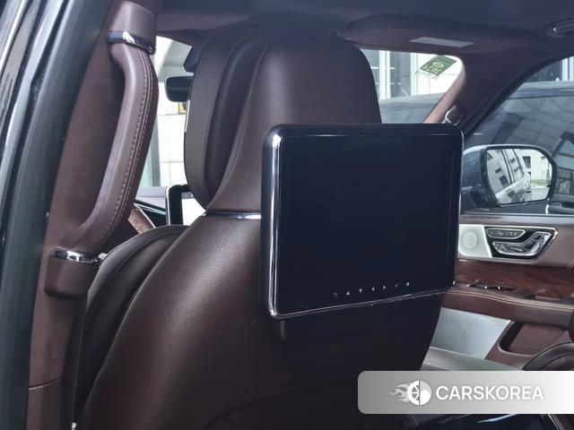 Lincoln Navigator 2022 Черный из Китая, фото 6