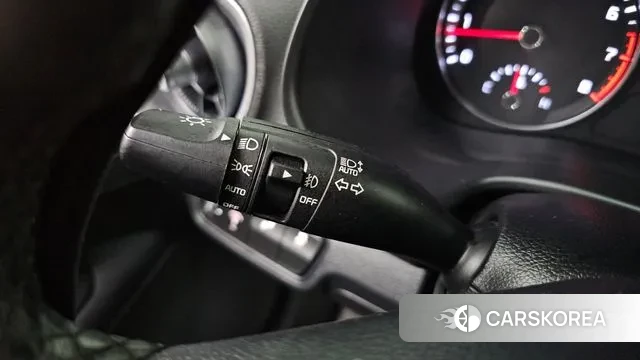 Kia The New K3 2nd generation 2023 Серый из Кореи, фото 6