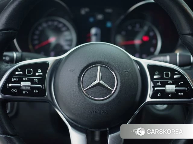 Mercedes-Benz Class C 2019 Белый из Китая, фото 6