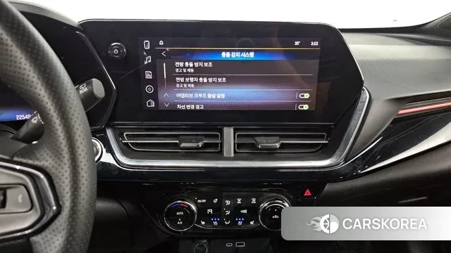 Chevrolet (GM Daewoo) Trax Crossover 2023 Черный из Кореи, фото 6