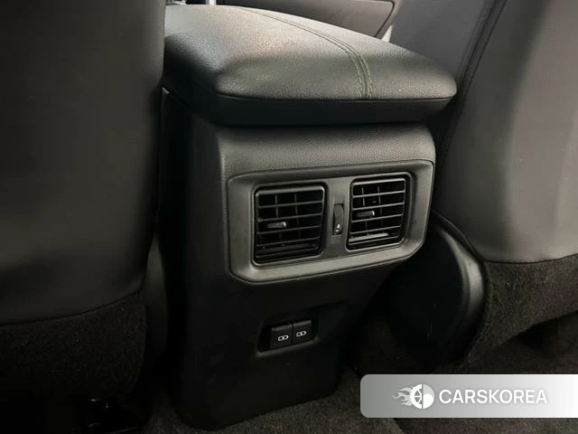 Toyota RAV4 Rongfang 2023 Белый из Китая, фото 6