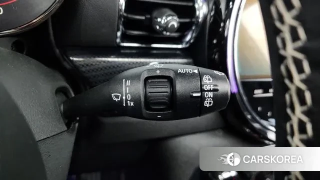 Mini Cooper Clubman 2022 Черный из Кореи, фото 6