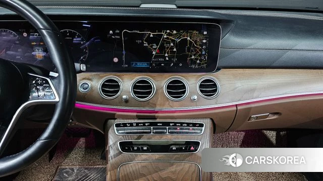 Mercedes-Benz E-Class W213 2022 Серебряный из Кореи, фото 6