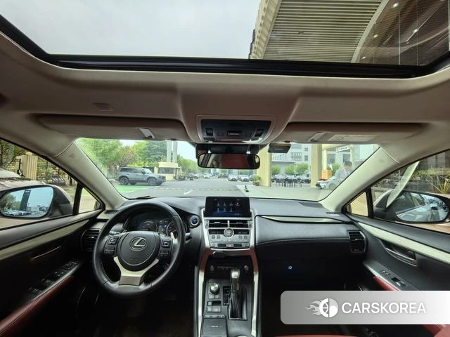 Lexus NX 2021 Белый из Китая, фото 6