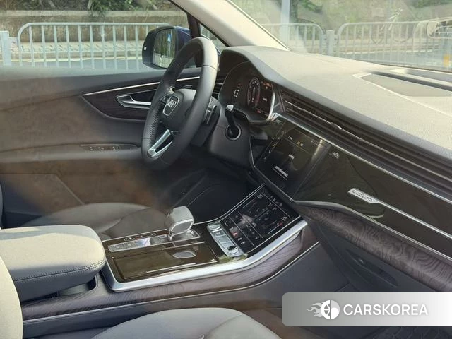 Audi Q7 2020 Другой из Китая, фото 6