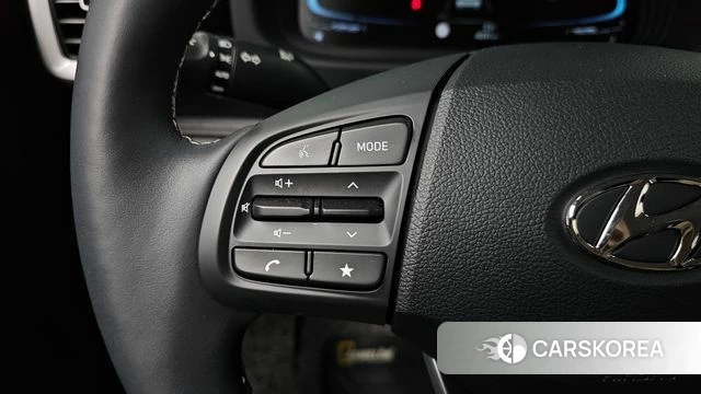 Hyundai Venue 2025 Белый из Кореи, фото 6