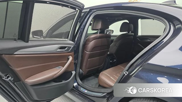 BMW 5 Series (G30) 2019 Черный из Кореи, фото 6