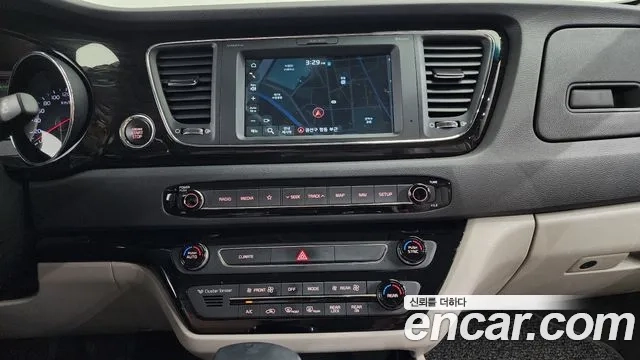 Kia The New Carnival 2018 Серый из Кореи, фото 6