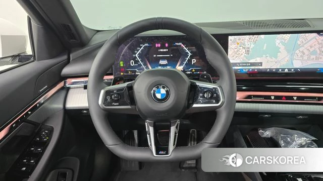 BMW 5 Series (G60) 2025 Белый из Кореи, фото 6
