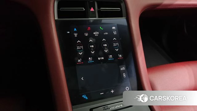 Porsche Taycan 2023 Серебристо-серый из Кореи, фото 6