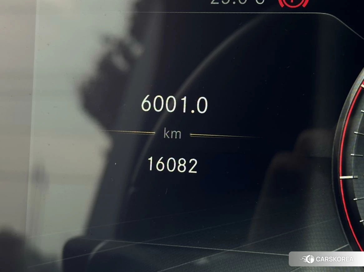 Mercedes-Benz G-Class 2023 Серебристо-серый из Китая, фото 6