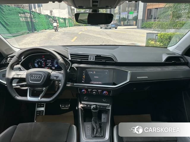 Audi Q3 2021 Черный из Китая, фото 6