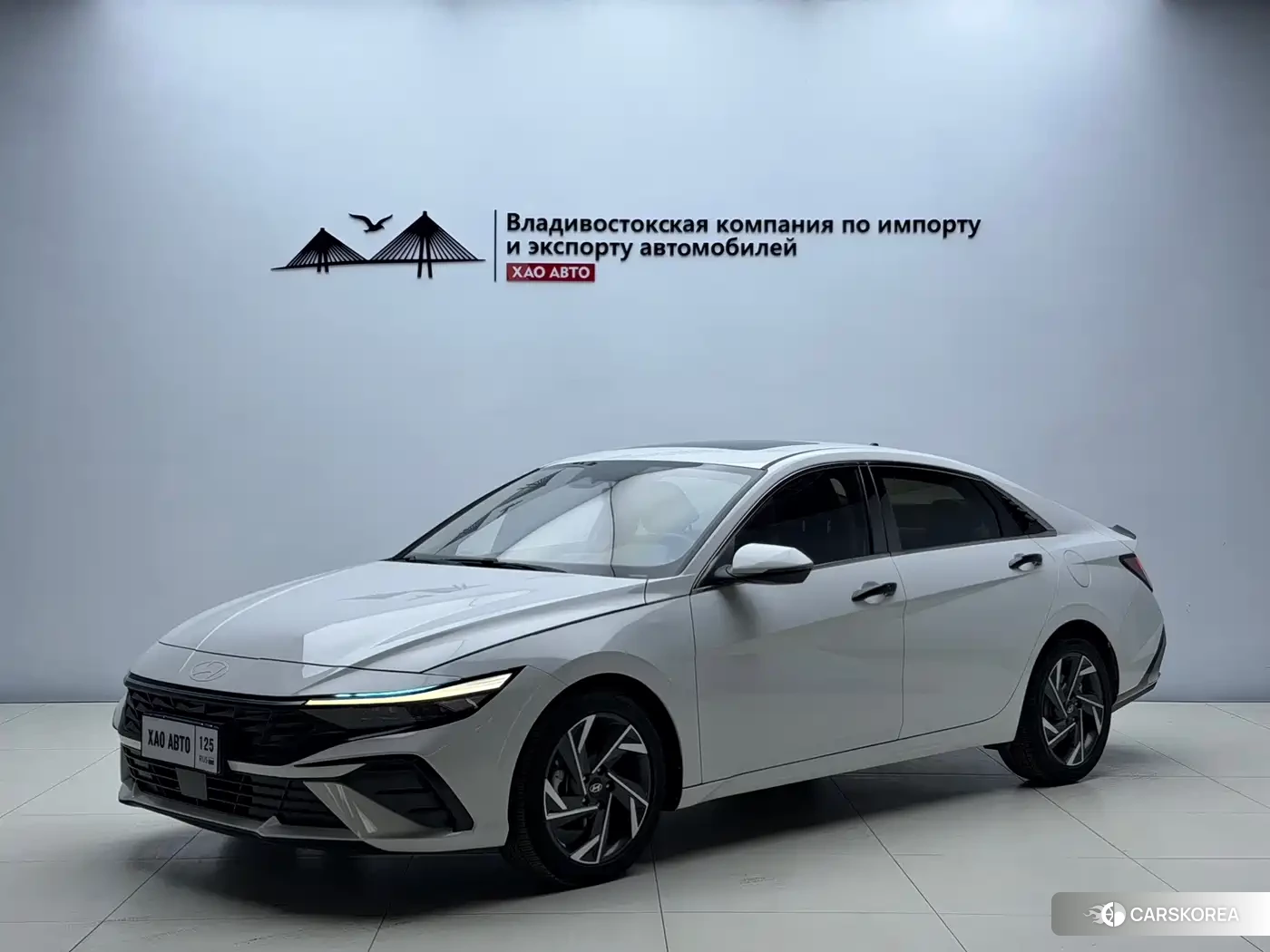 Hyundai Elantra 2023 Белый из Китая, фото 6