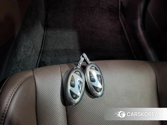 Hyundai Grandeur (GN7) 2023 Черный из Кореи, фото 6