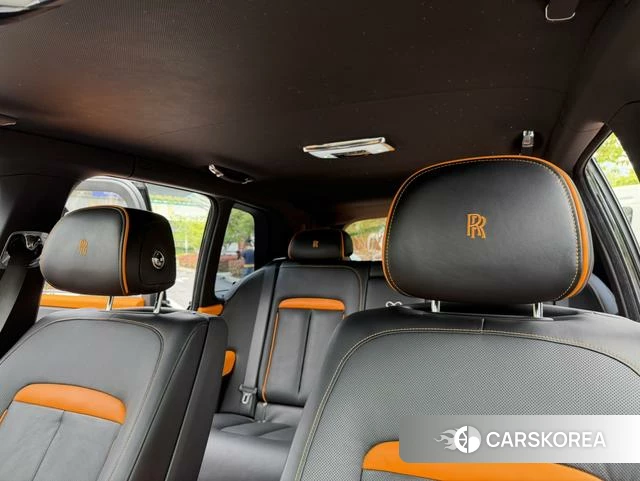 Rolls-Royce Cullinan 2023 Черный из Китая, фото 6