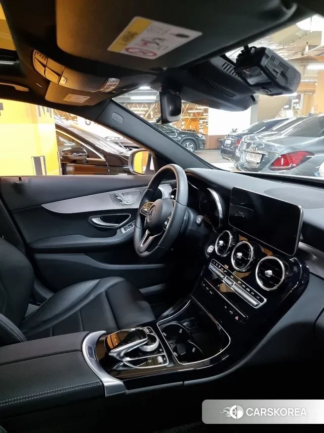 Mercedes-Benz C-Class W205 2021 Белый из Кореи, фото 6