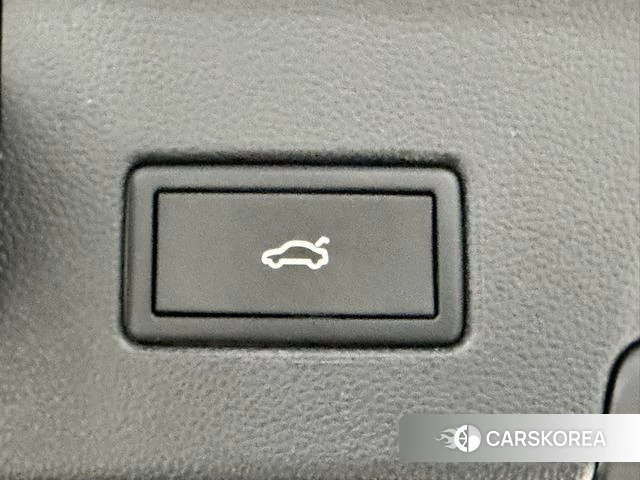 Volkswagen Lingdu 2022 Красный из Китая, фото 6